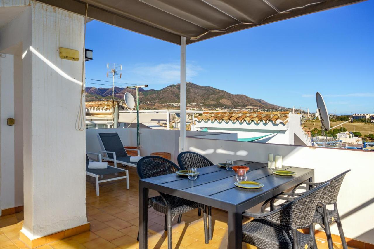 Panoramic Terrace With Pool In Fuengirola By Costarentals - Ref 148 Eksteriør billede